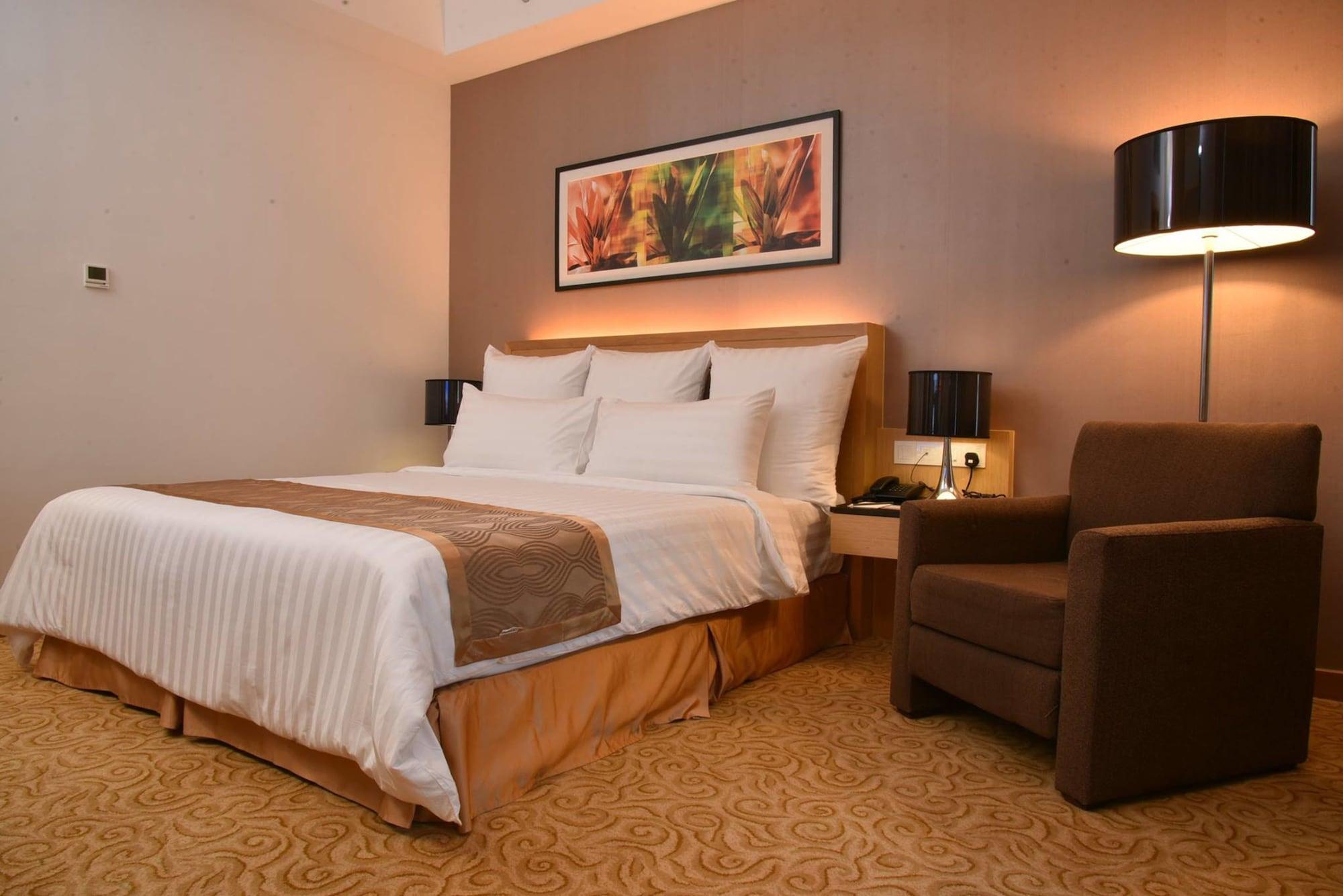 Tenera Hotel Bangi Exteriör bild Deluxe Room