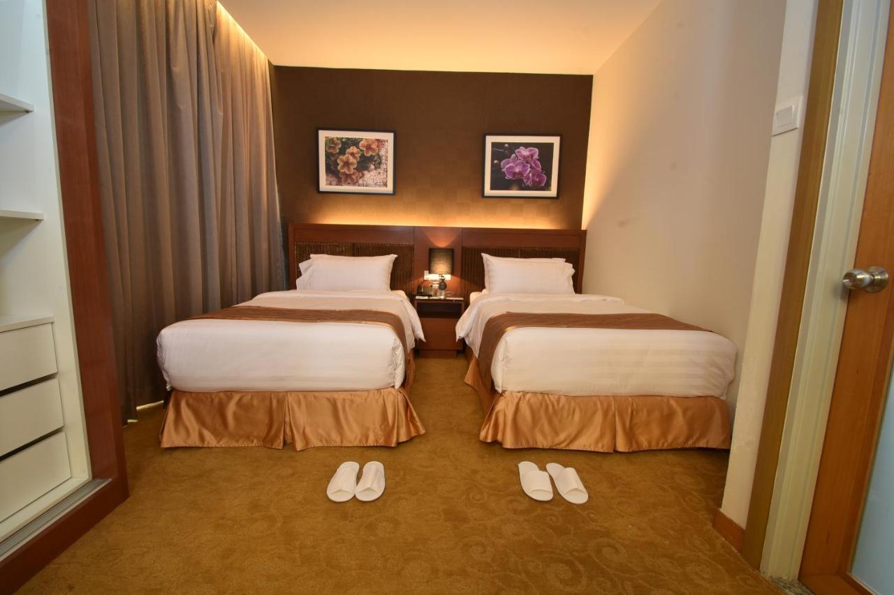Tenera Hotel Bangi Exteriör bild Deluxe Twin Room